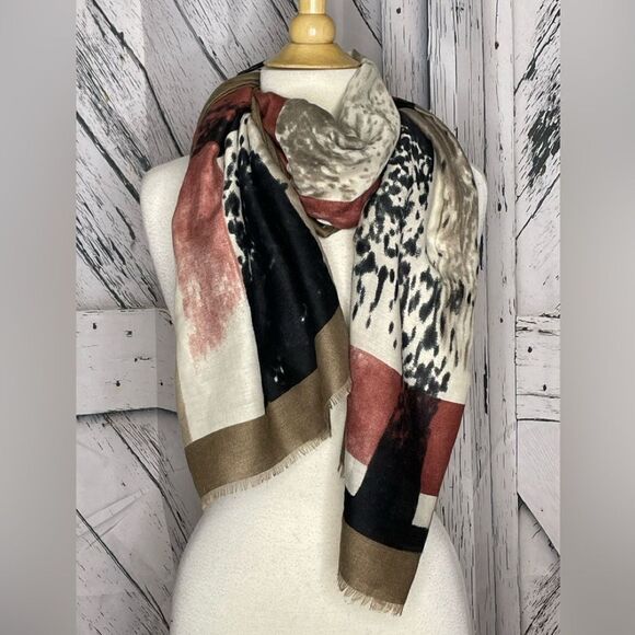 Tom & Eva Scarf / Wrap Multi-Pattern - Picture 1 of 5